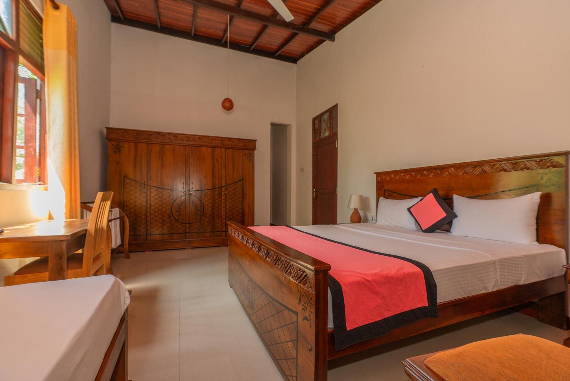 Hotel The Calm Of8 à Unawatuna Extérieur photo